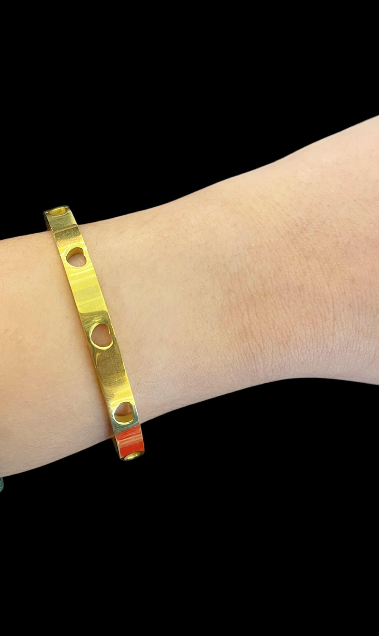 corina bangle✨
