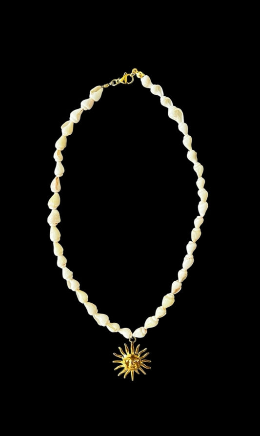 seashell sun necklace✨